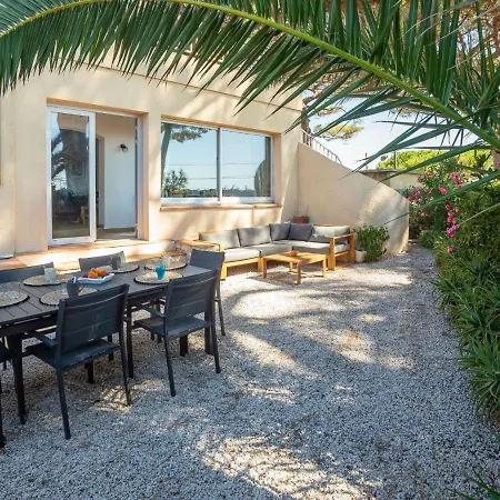 Ferienhaus Holiday Belle Aurore